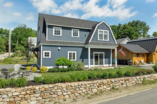 46 King St, Wolfeboro, NH, 03894-4363 | Card Image