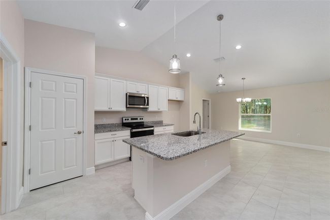 9186 N Dawn Way, House other with 3 bedrooms, 2 bathrooms and null parking in CITRUS SPRINGS FL | Image 14