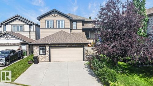 817 Southfork Green, House with 4 bedrooms, 3 bathrooms and 4 parking in Leduc AB | Card Image