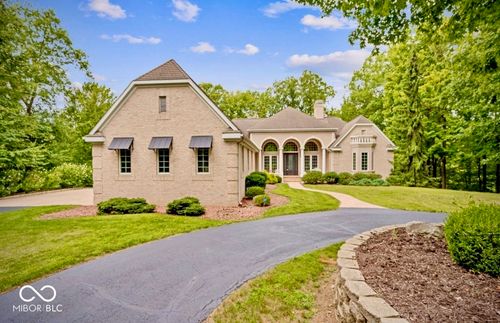 887 N Harbour Pointe Dr, Peru, IN, 46970-8694 | Card Image