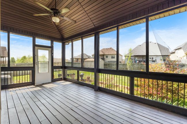 Large Screened in Covered Deck! Perfect For Entertaining! | Image 31