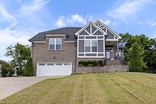 147 Enoch Way, Gallatin, TN, 37066-1573 | Card Image