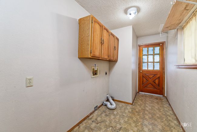 209 N Florida Ave, House other with 3 bedrooms, 3 bathrooms and 2 parking in Big Lake TX | Image 21