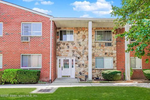 apt-2a-15 Gadsen Pl, Staten Island, NY, 10314-4834 | Card Image