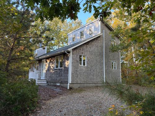 21 Flamingo Drive, Edgartown, MA, 02539 | Card Image