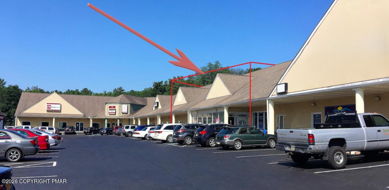 2942 Route 611, Tannersville, PA 18372