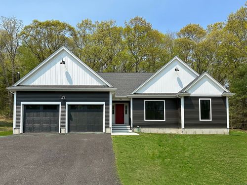 19 Southgate Circle, Franklin, CT, 06254 | Card Image