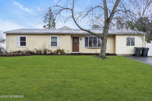 267 Emerald Dr, Brick, NJ, 08723-7162 | Card Image