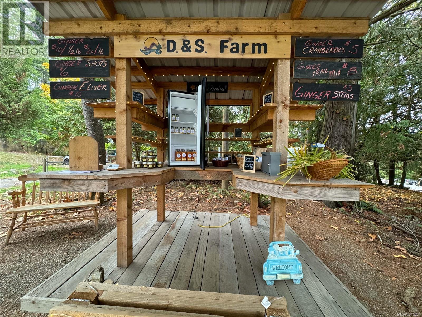 Residential in Salt Spring 2