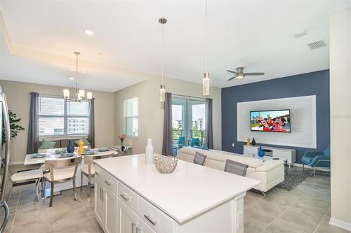 405-3180 Paradox Cir, KISSIMMEE, FL, 34746 | Card Image