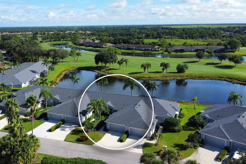 4951 Chase Oaks Dr, SARASOTA, FL, 34241-9162 | Card Image