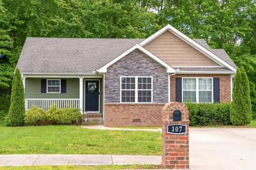 107 Tanesha Ct, Portland, TN, 37148-2906 | Card Image