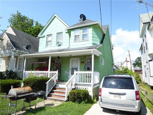 2028 W 104th St, Cleveland, OH, 44102-3531 | Card Image