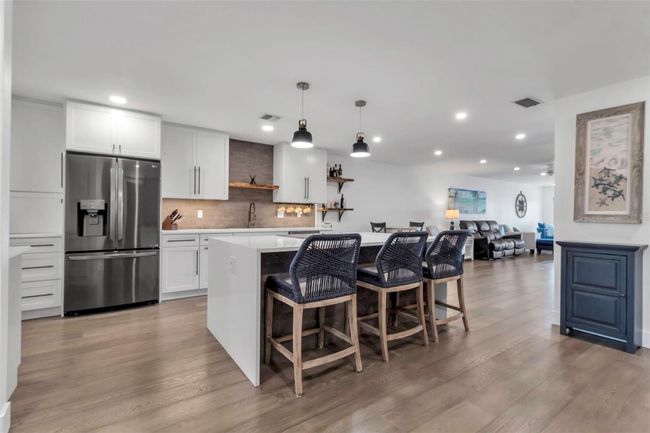 APT-118 - 3420 Wild Oak Bay Blvd, Condo with 3 bedrooms, 2 bathrooms and null parking in Bradenton FL | Image 8