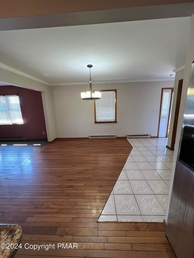 Dining Area | Image 7