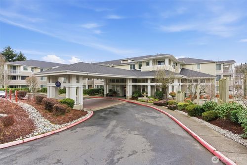 apt-a214-2220 132nd Ave Se, Bellevue, WA, 98005-3978 | Card Image