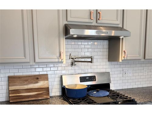 6571 N Cathay St, Denver, CO, 80249-7657 | Card Image