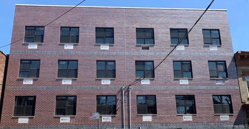 643 Sheffield Ave, Brooklyn, NY, 11207-4762 | Card Image