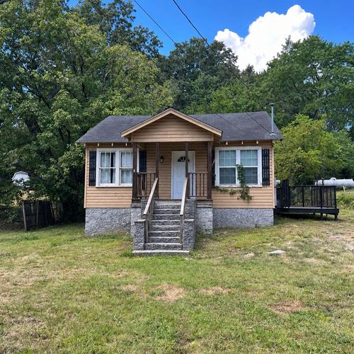 145 Chestnut St, Rossville, GA, 30741-6606 | Card Image