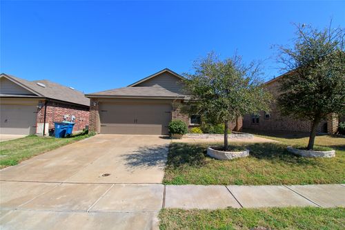2428 Rosharon Dr, Forney, TX, 75126-2450 | Card Image
