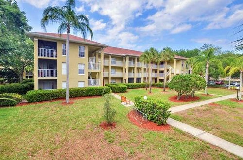 apt-125-2690 Coral Landings Blvd, PALM HARBOR, FL, 34684-3135 | Card Image