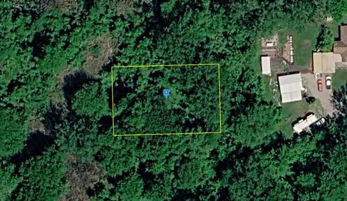 7800 Sovey Dr, Newport, MI, 48166 | Card Image