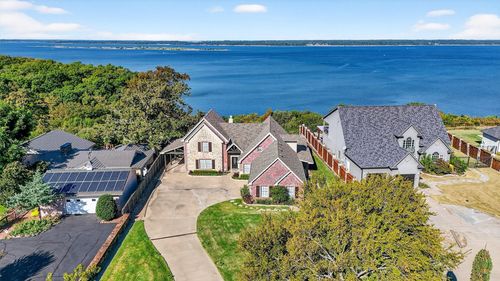 409 Churchill Ln, Pottsboro, TX, 75076-3155 | Card Image