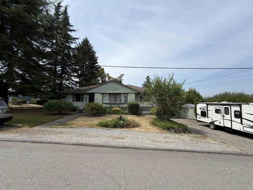 11321 136a Street, Surrey, BC, V3R3C4 | Card Image