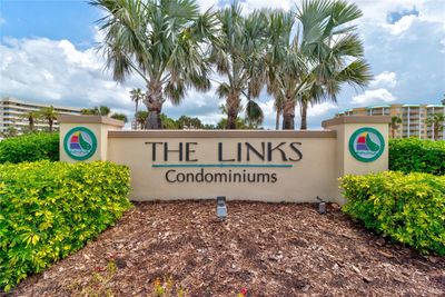 D207 - 4650 Links Village Drive, Condo with 2 bedrooms, 2 bathrooms and null parking in Ponce Inlet FL | Image 1