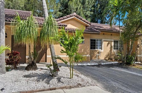 6131 Garden Court, Davie, FL, 33314 | Card Image