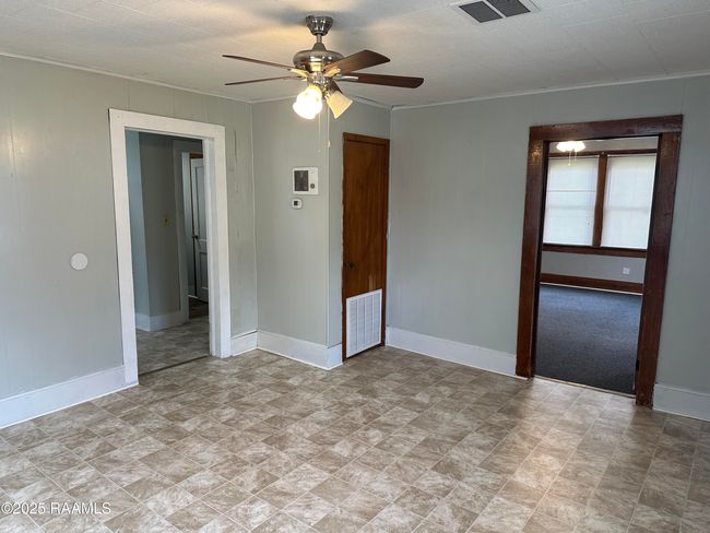 Living Room | Image 6
