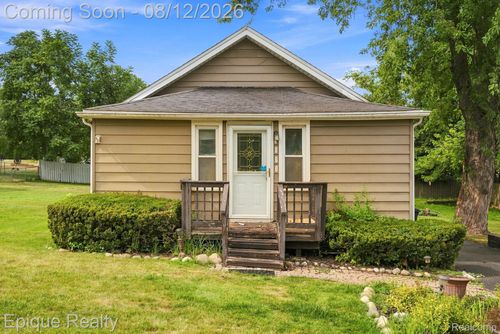 4860 Lakeview Ave, West Bloomfield, MI, 48324-1541 | Card Image