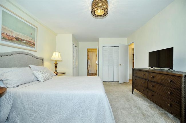 APT-311 - 5100 5 Th Ave, Condo with 2 bedrooms, 2 bathrooms and 1 parking in Shadyside PA | Image 21