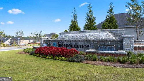 385 Silvermoon Dr, Loganville, GA, 30052-6020 | Card Image