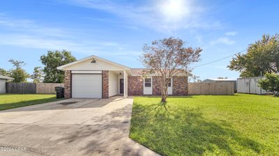 1307 Colorado Avenue, House other with 2 bedrooms, 2 bathrooms and null parking in Lynn Haven FL | Image 1