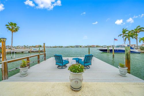 540 59th Ave, ST PETE BEACH, FL, 33706-2216 | Card Image