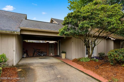 316 River Pl, Jackson, MS, 39211-3021 | Card Image