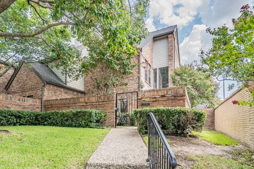 4346 Macarthur Ave, Dallas, TX, 75209-6512 | Card Image
