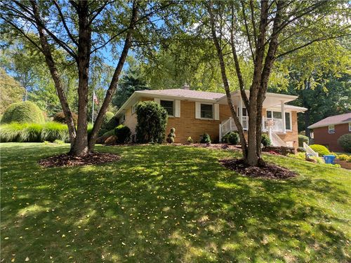 170 Curry St, Turtle Creek, PA, 15145-1009 | Card Image