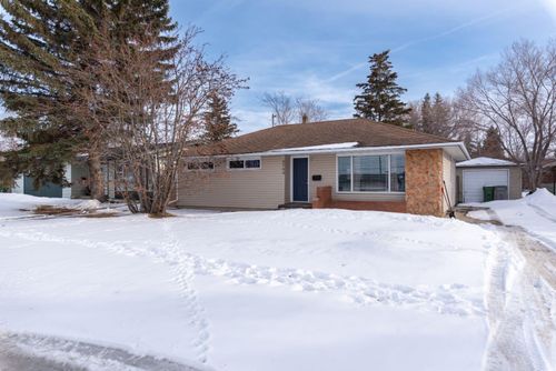 5709 51 St, Lloydminster, AB, T9V0R4 | Card Image