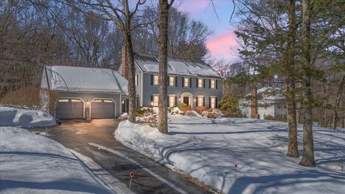 34 Ballard Rd, Derry, NH, 03038-4827 | Card Image