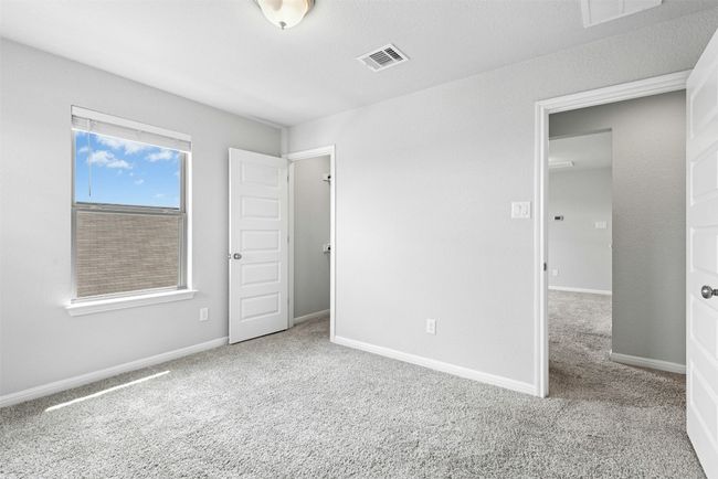 Unfurnished bedroom featuring carpet flooring | Image 33