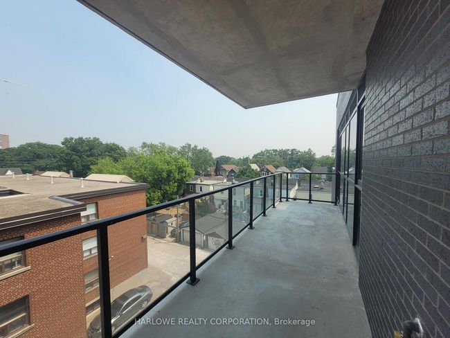 413 - 2369 Danforth Ave, Condo with 2 bedrooms, 2 bathrooms and 1 parking in Toronto ON | Image 23