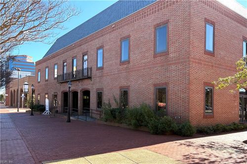 1 W Queens Way, Hampton, VA, 23669-3588 | Card Image