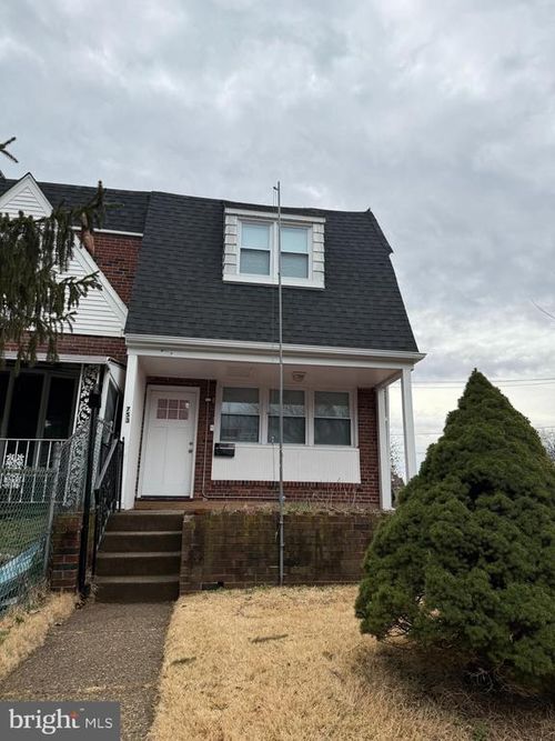 753 E 25th St, CHESTER, PA, 19013-5229 | Card Image