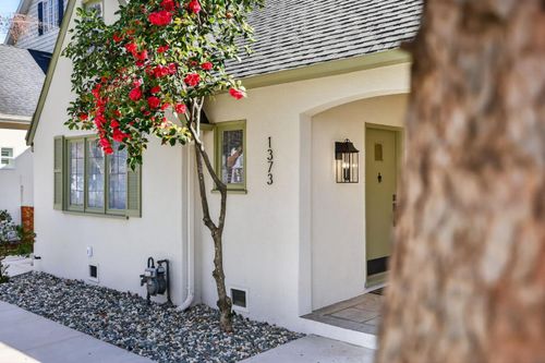 1373 47th, Sacramento, CA, 95819 | Card Image