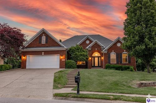 227 Evergreen Gdn, Elizabethtown, KY, 42701-5911 | Card Image