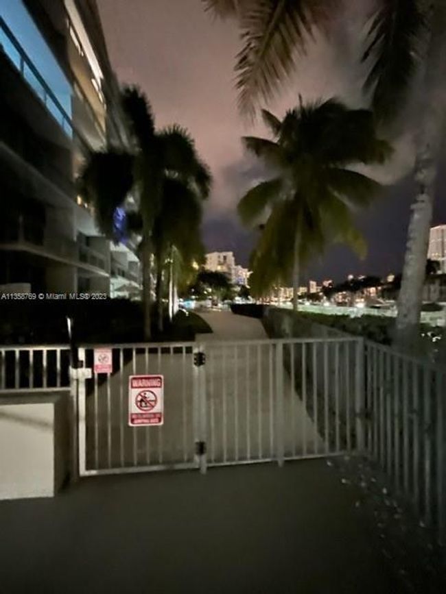 128 - 2950 Ne 188th St, Condo with 1 bedrooms, 1 bathrooms and null parking in Aventura FL | Image 66