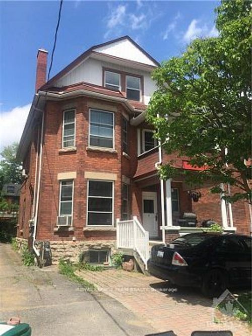 c-51 Park Ave, Ottawa, ON, K2P1B1 | Card Image