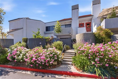 73-1175 Tivoli Ln, Simi Valley, CA, 93065-1965 | Card Image